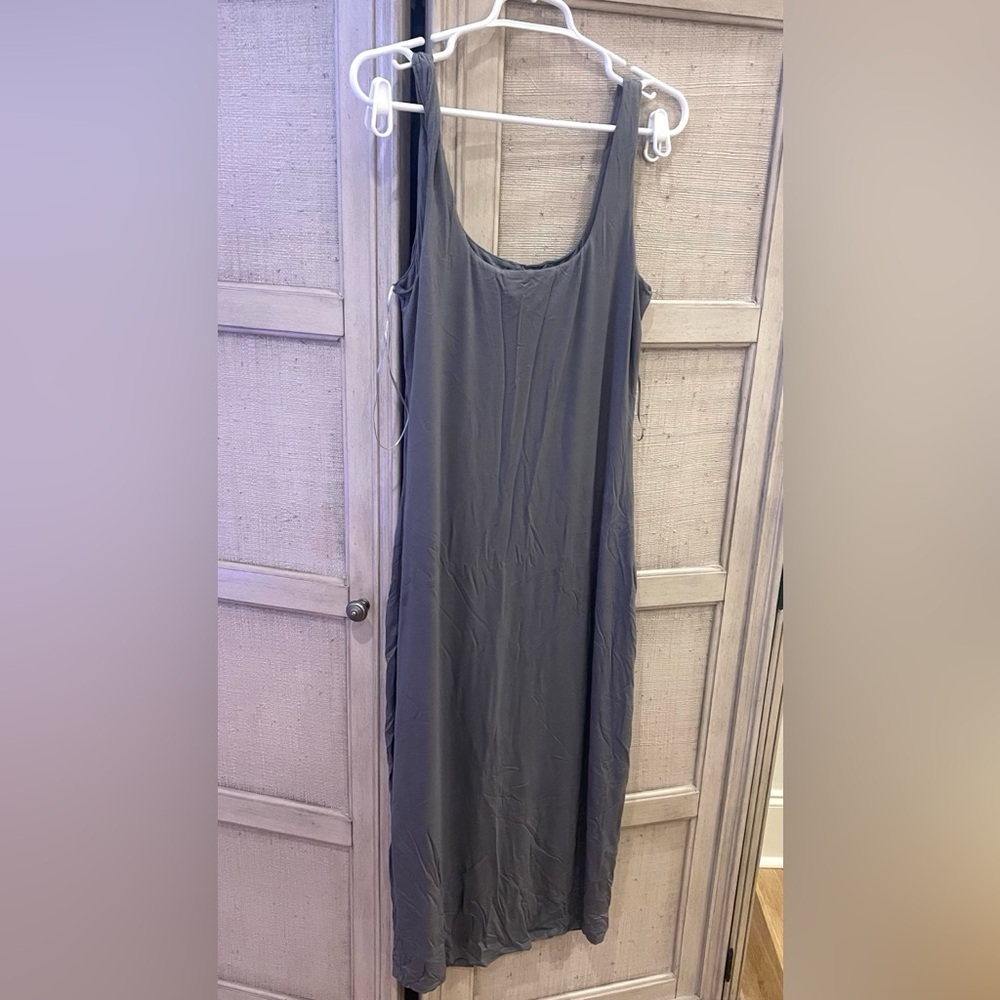 Sleek boutique style fitted dress